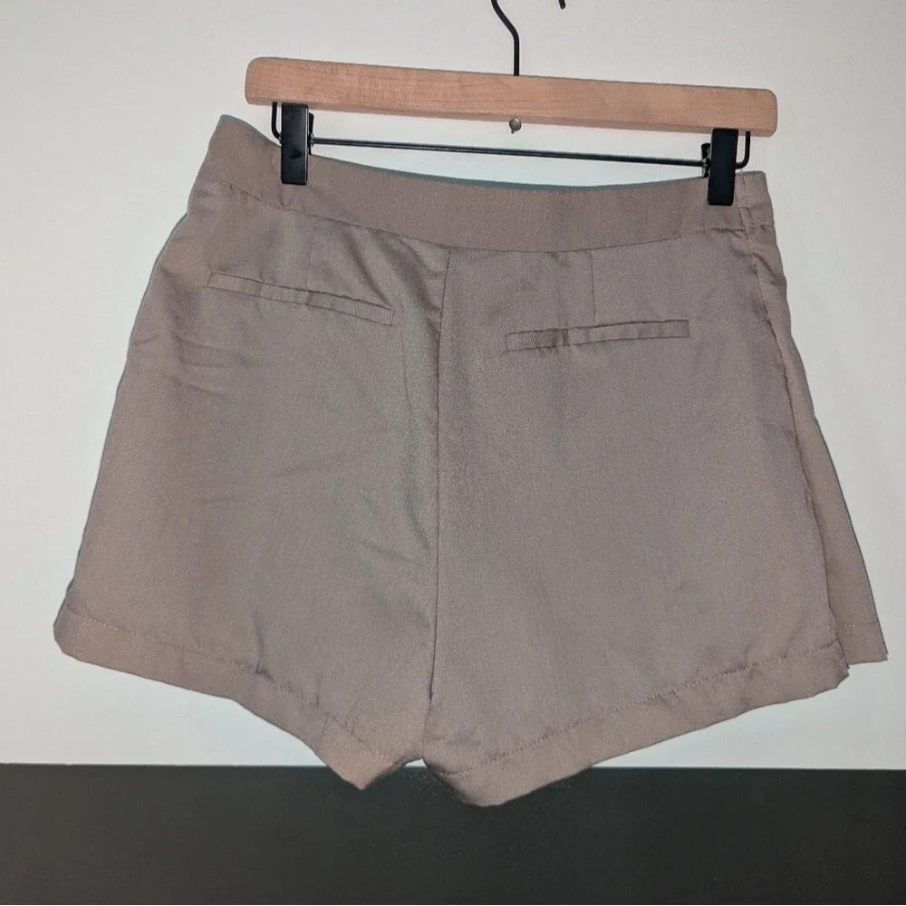 PacSun Pleated Skort